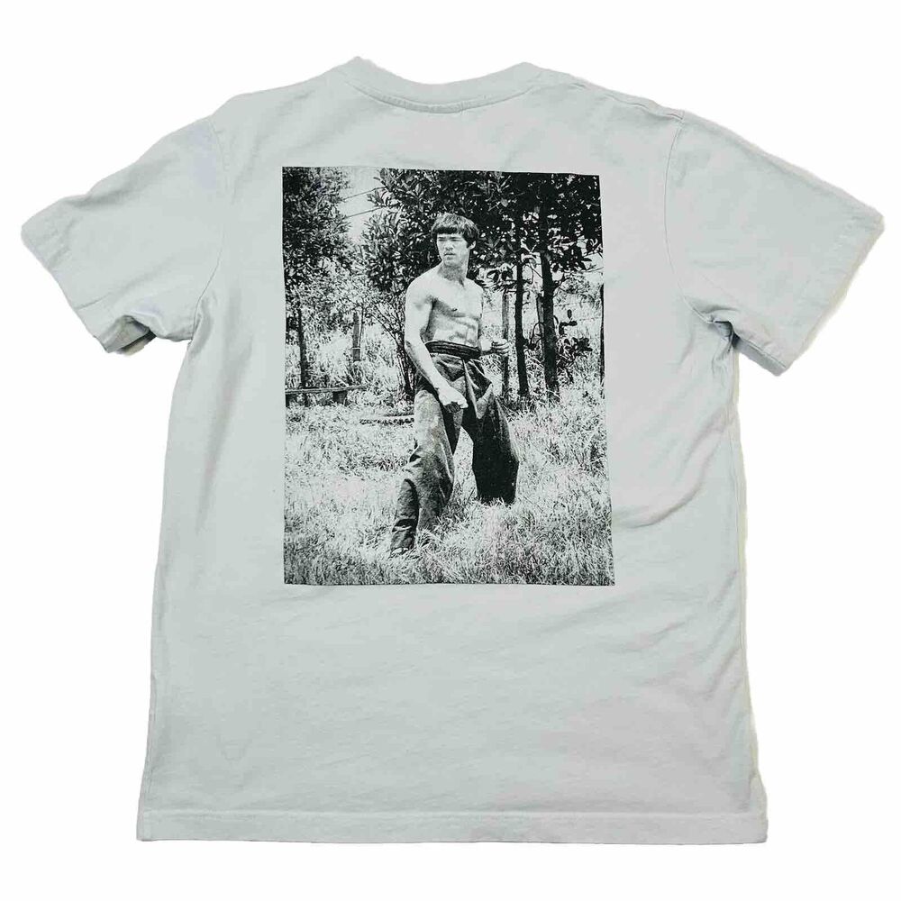 Bruce Lee Graphic T Shirt Men’s Size Small Blue Embroidered Shoe Palace